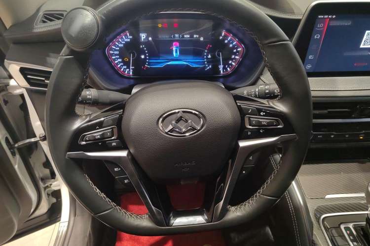 Used SAIC MAXUS D90 2017 2.0T Automatic Two-Wheel Drive - Uranus Steering Wheel