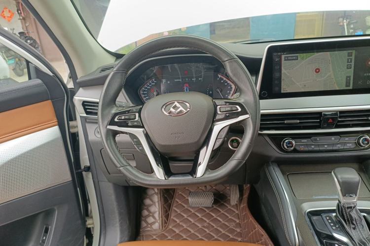 Used SAIC MAXUS D90 2017 2.0T Automatic Two-Wheel Drive - Uranus Steering Wheel