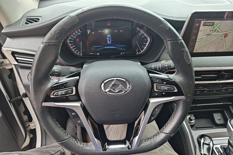 Used SAIC MAXUS D90 2017 2.0T Automatic Two-Wheel Drive - Uranus Steering Wheel