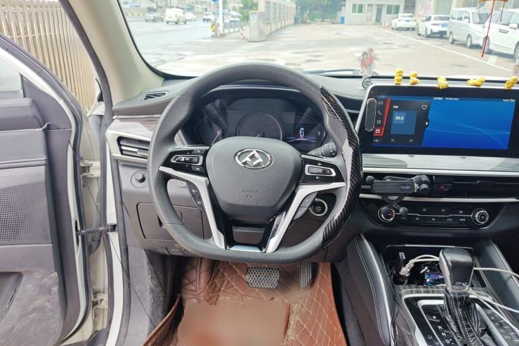 Used SAIC MAXUS D90 2017 2.0T Automatic Two-Wheel Drive Mercury Base Edition Steering Wheel