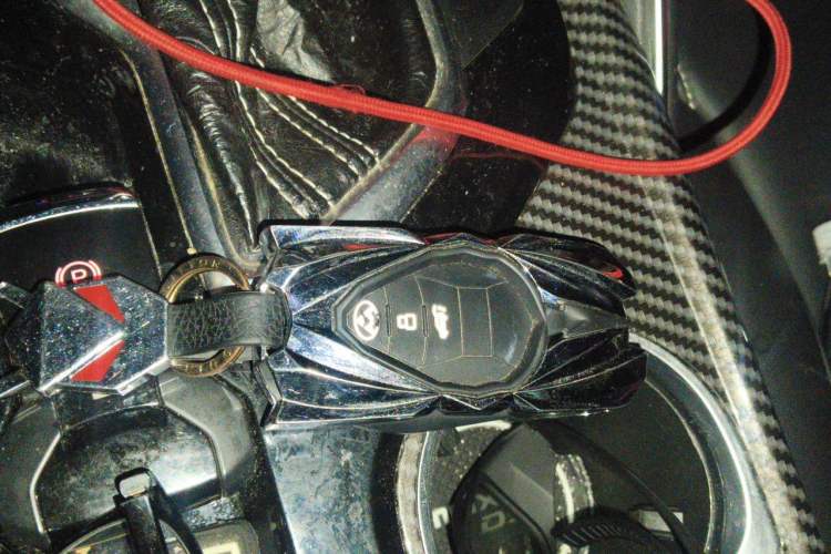 Used SAIC MAXUS D90 2017 2.0T Automatic Two-Wheel Drive Mercury Vehicle Key
