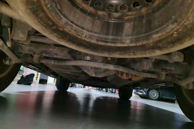 Used SAIC MAXUS D90 2017 2.0T Automatic Two-Wheel Drive - Uranus Chassis Rear