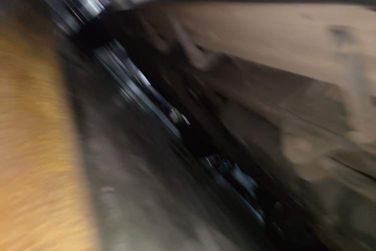 Used SAIC MAXUS D90  Chassis Rear Left