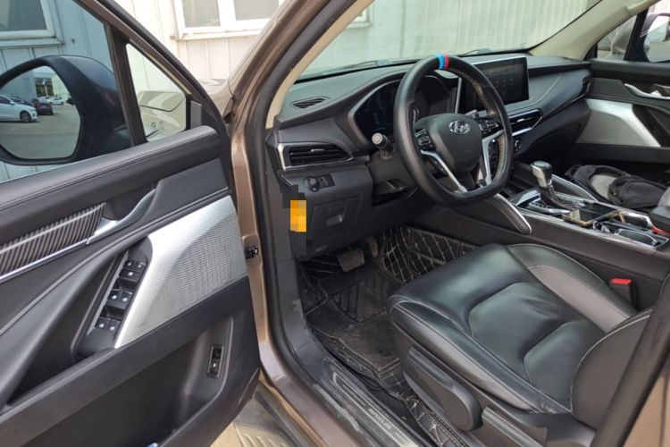 Used SAIC MAXUS D90 2017 2.0T Automatic Two-Wheel Drive - Uranus Driver Seat