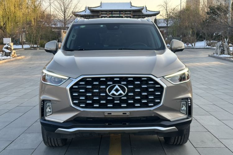 Used SAIC MAXUS D90 2017 2.0T Automatic Two-Wheel Drive - Uranus Exterior 1