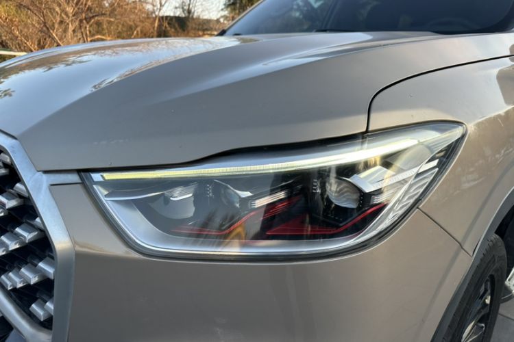 Used SAIC MAXUS D90 2017 2.0T Automatic Two-Wheel Drive - Uranus Left Front Headlight