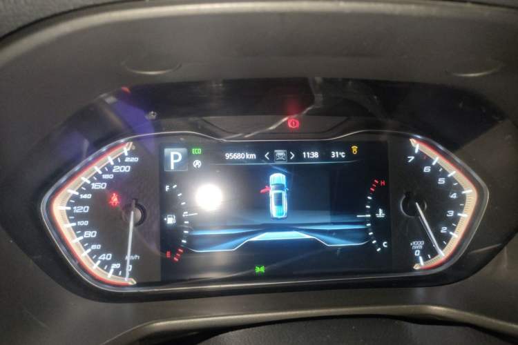 Used SAIC MAXUS D90  Odometer Close Up
