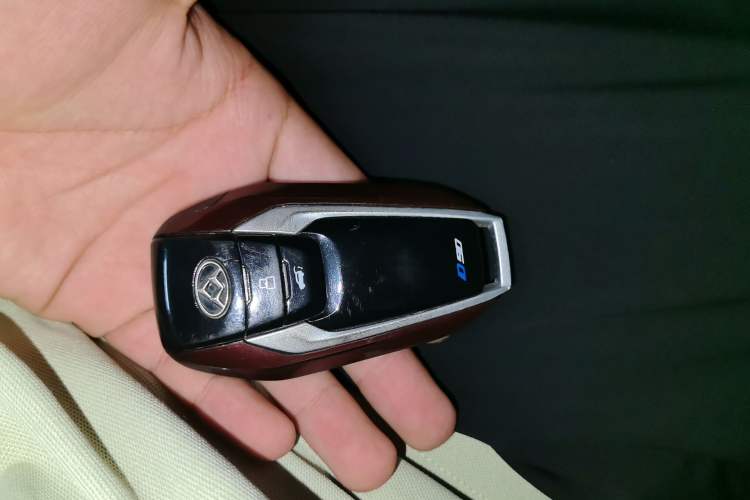 Used SAIC MAXUS D90 2017 2.0T Automatic Two-Wheel Drive - Uranus Vehicle Key
