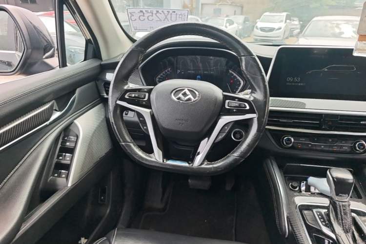Used SAIC MAXUS D90  Steering Wheel