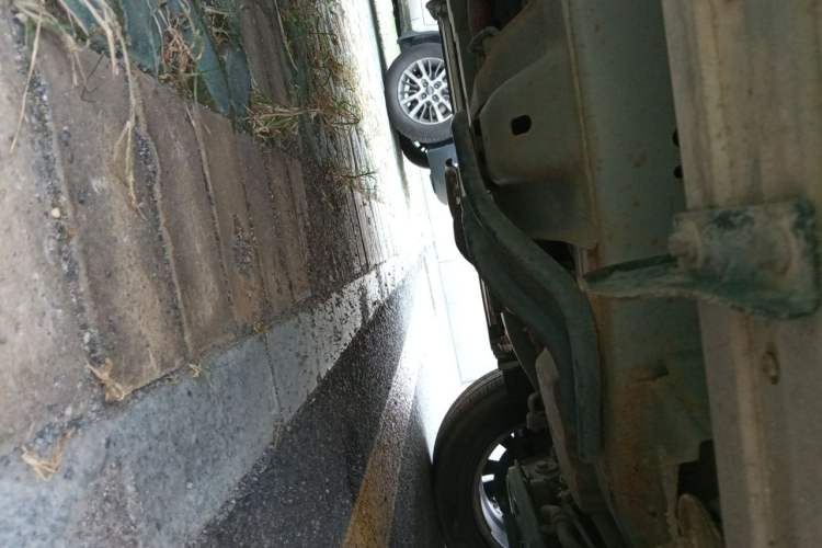 Used SAIC MAXUS D90  Chassis Front Right
