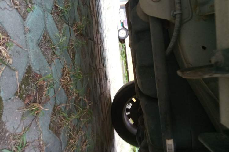 Used SAIC MAXUS D90  Chassis Rear Left