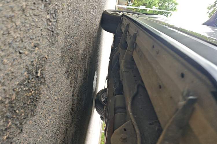 Used SAIC MAXUS D90  Chassis Rear Left