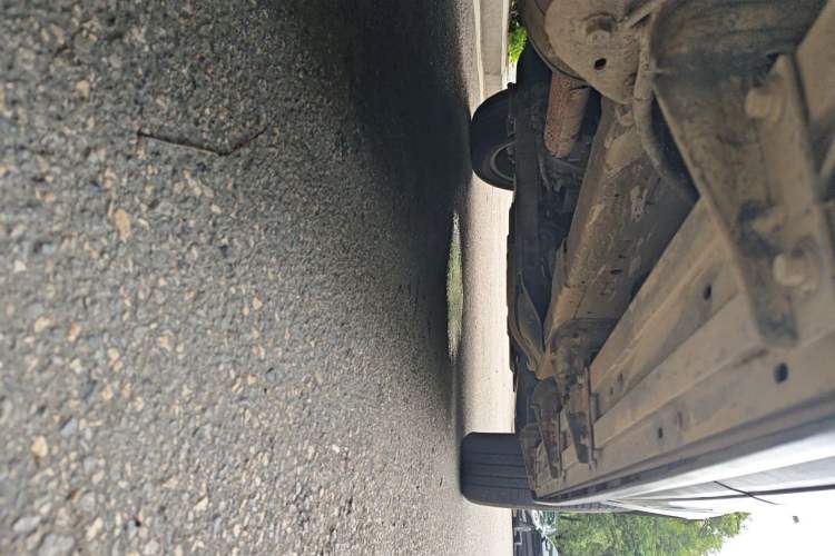 Used SAIC MAXUS D90  Chassis Rear Right