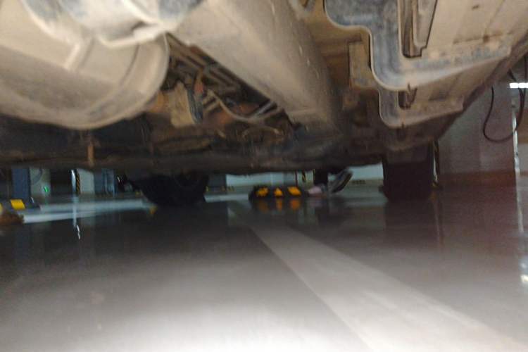 Used SAIC MAXUS D90 Pro 2020 2.0T Diesel 4x4 Alashan Edition 6 Seats Chassis Rear Right