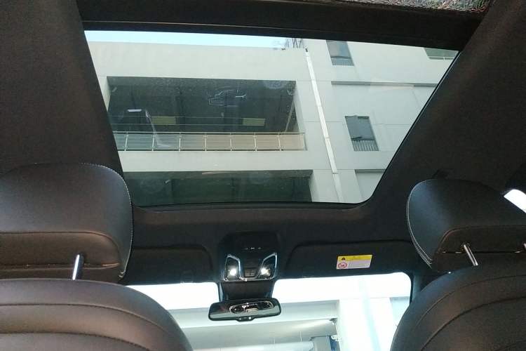 Used SAIC MAXUS D90 Pro 2020 2.0T Diesel 4x4 Alashan Edition 7-Seater Headliner