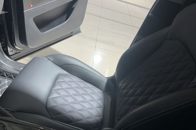 Used SAIC MAXUS D90 Pro 2020 2.0T Diesel 4x4 Lop Nur Edition 6 Seats Right Front Seat