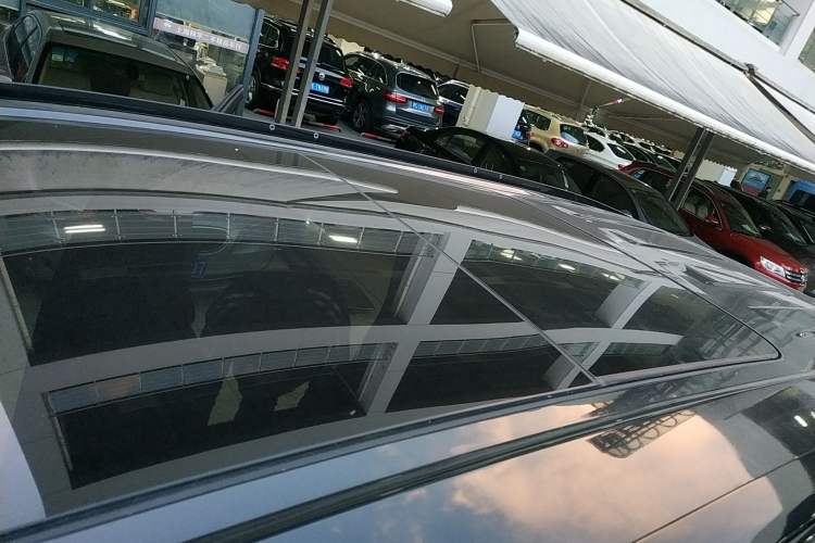 Used SAIC MAXUS D90 Pro 2020 2.0T Diesel 4x4 Alashan Edition 7-Seater Roof