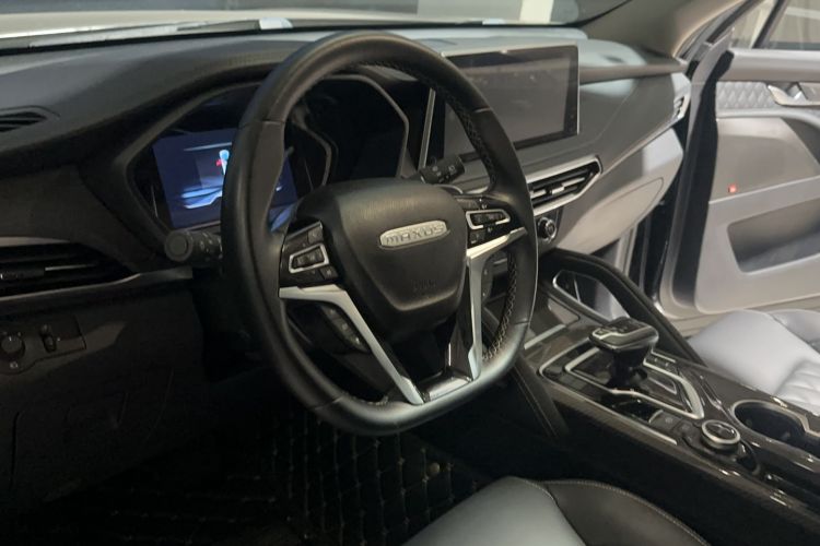 Used SAIC MAXUS D90 Pro 2020 2.0T Diesel 4x4 Lop Nur Edition 6 Seats Steering Wheel