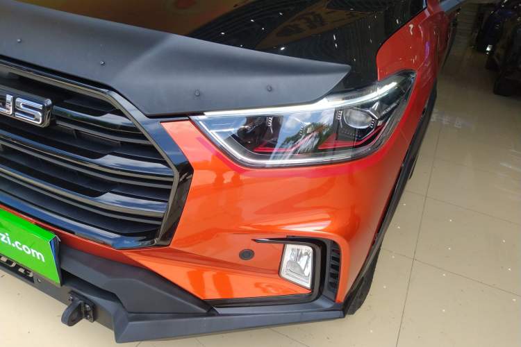Used SAIC MAXUS D90 Pro 2020 2.0T Diesel 4x4 Alashan Edition 7-Seater Left Front Headlight