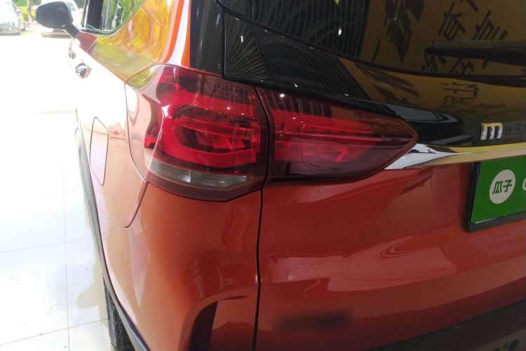 Used SAIC MAXUS D90 Pro 2020 2.0T Diesel 4x4 Alashan Edition 7-Seater Left Rear Taillight