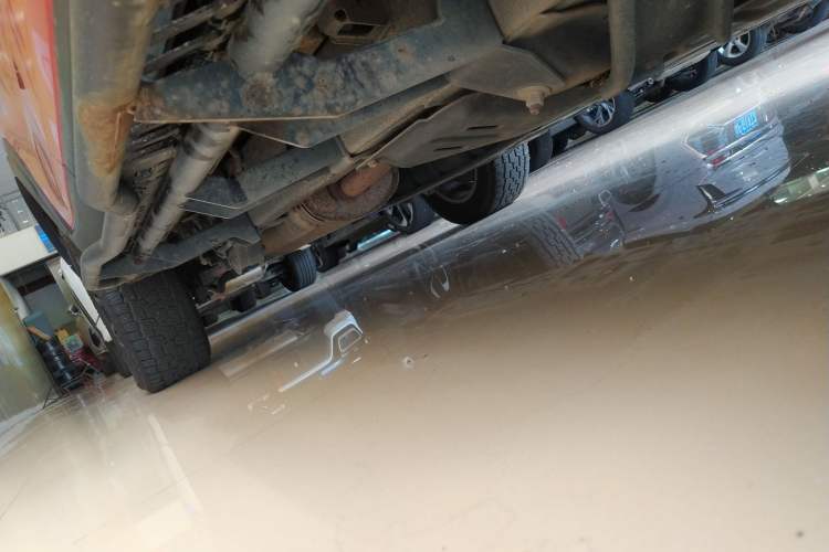 Used SAIC MAXUS D90 Pro 2020 2.0T Diesel 4x4 Alashan Edition 7-Seater Right Side Sill