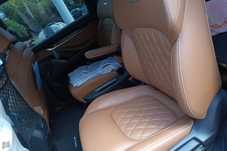 Used SAIC MAXUS D90 Pro 2020 2.0T Diesel 4x4 Comfort Edition 7 Seats Left Rear Seat