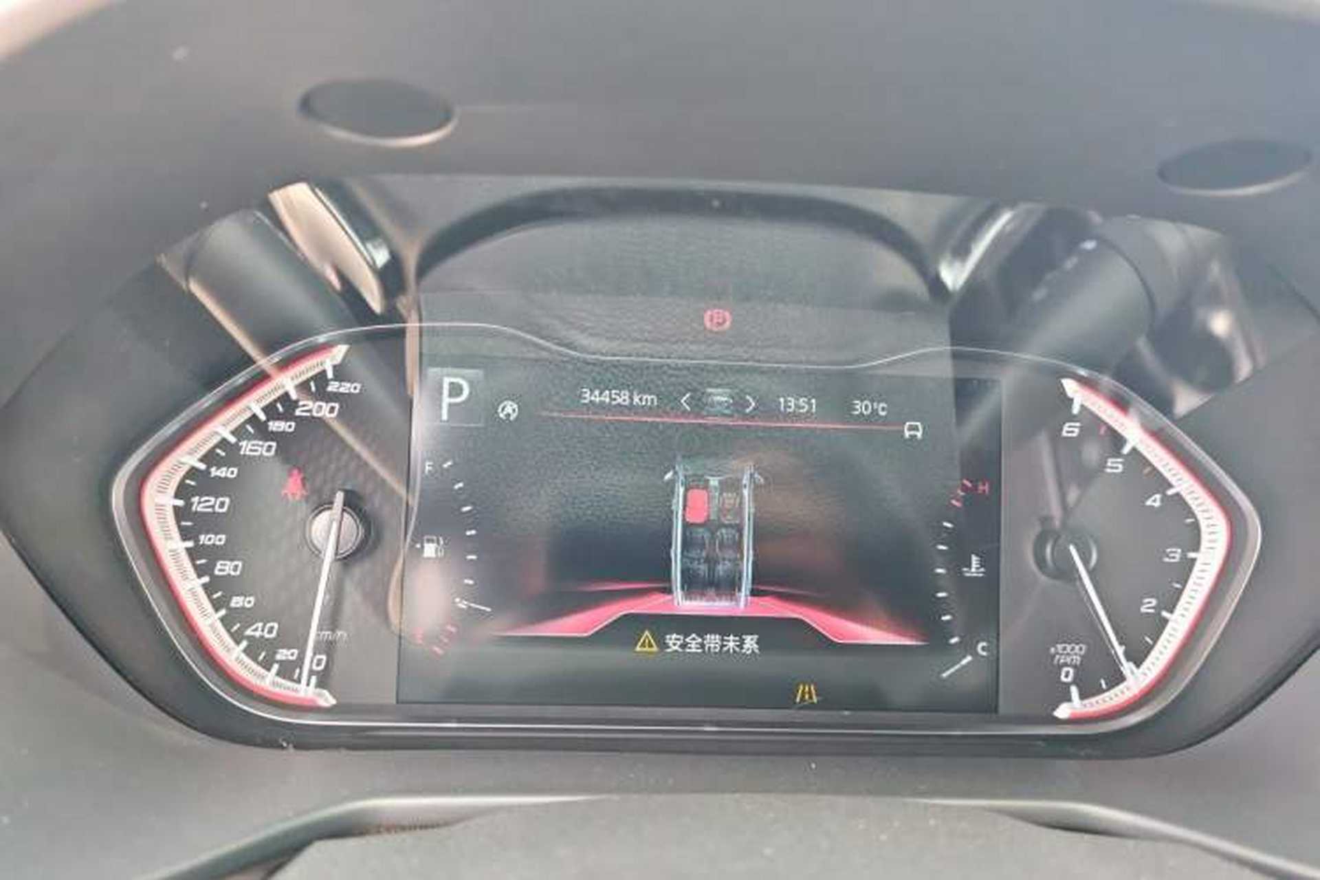 Used SAIC MAXUS D90 Pro 2021 2.0T Diesel 4x4 Alashan Edition 6 Seats Odometer Close Up