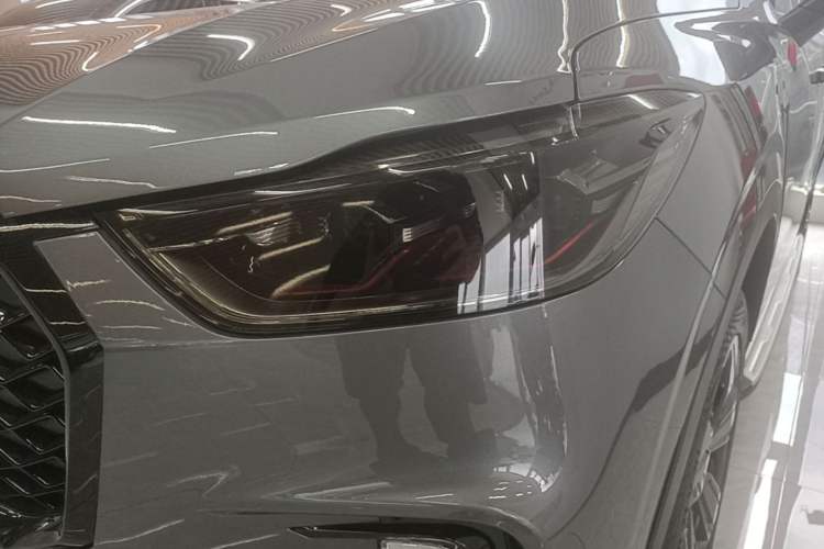 Used SAIC MAXUS D90 Pro 2021 2.0T Gasoline 4x4 Flagship Edition 7 Seats Left Front Headlight