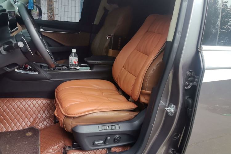 Used SAIC MAXUS D90 Pro 2021 2.0T Diesel 4x4 Enjoyment Edition 5 Seats Left Front Seat