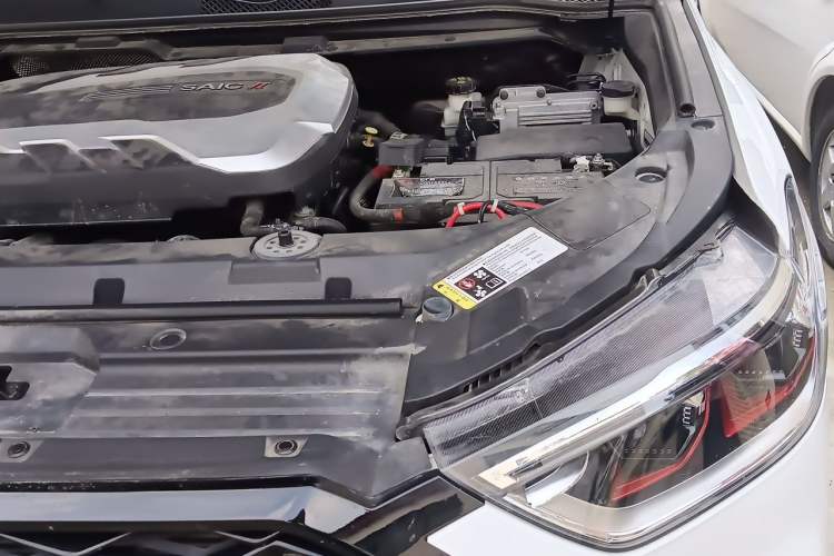Used SAIC MAXUS D90 Pro 2021 2.0T Diesel 4x4 Enjoyment Edition 7 Seats Engine Bay Left