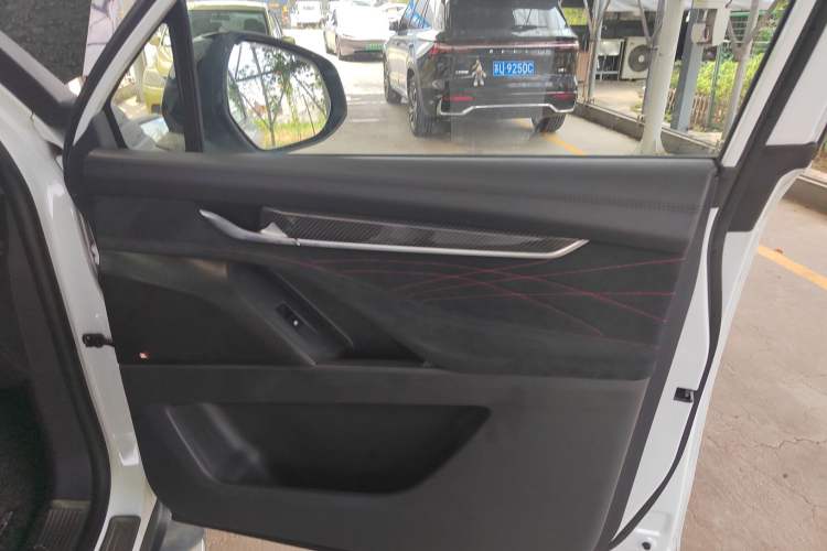 Used SAIC MAXUS D90 Pro 2021 2.0T Diesel 4x4 Alashan Edition 7 Seats Right Front Door Interior