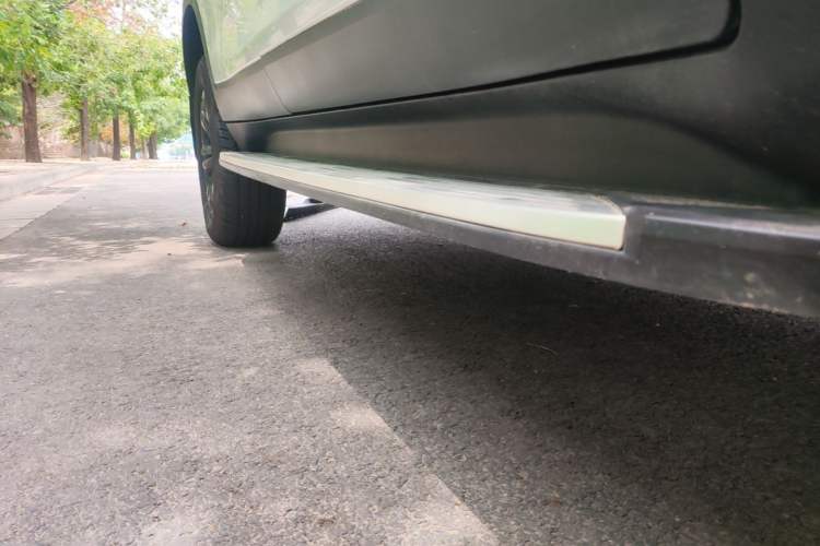 Used SAIC MAXUS D90 Pro 2021 2.0T Diesel 4x4 Enjoyment Edition 7 Seats Right Side Sill