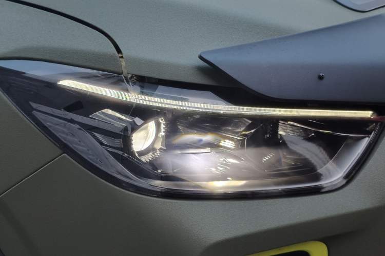 Used SAIC MAXUS D90 Pro 2022 2.0T Diesel 4x4 Amazon Edition 7-Seater Left Front Headlight