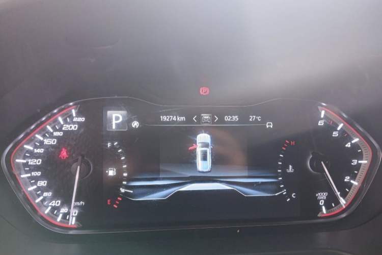 Used SAIC MAXUS D90 Pro 2022 2.0T Diesel 4x4 Amazon Edition 7-Seater Odometer Close Up