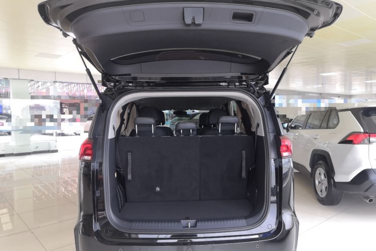 Used SAIC MAXUS Dajia 5 2022 1.3T Plug-in Enjoyment Edition 7-Seater Trunk