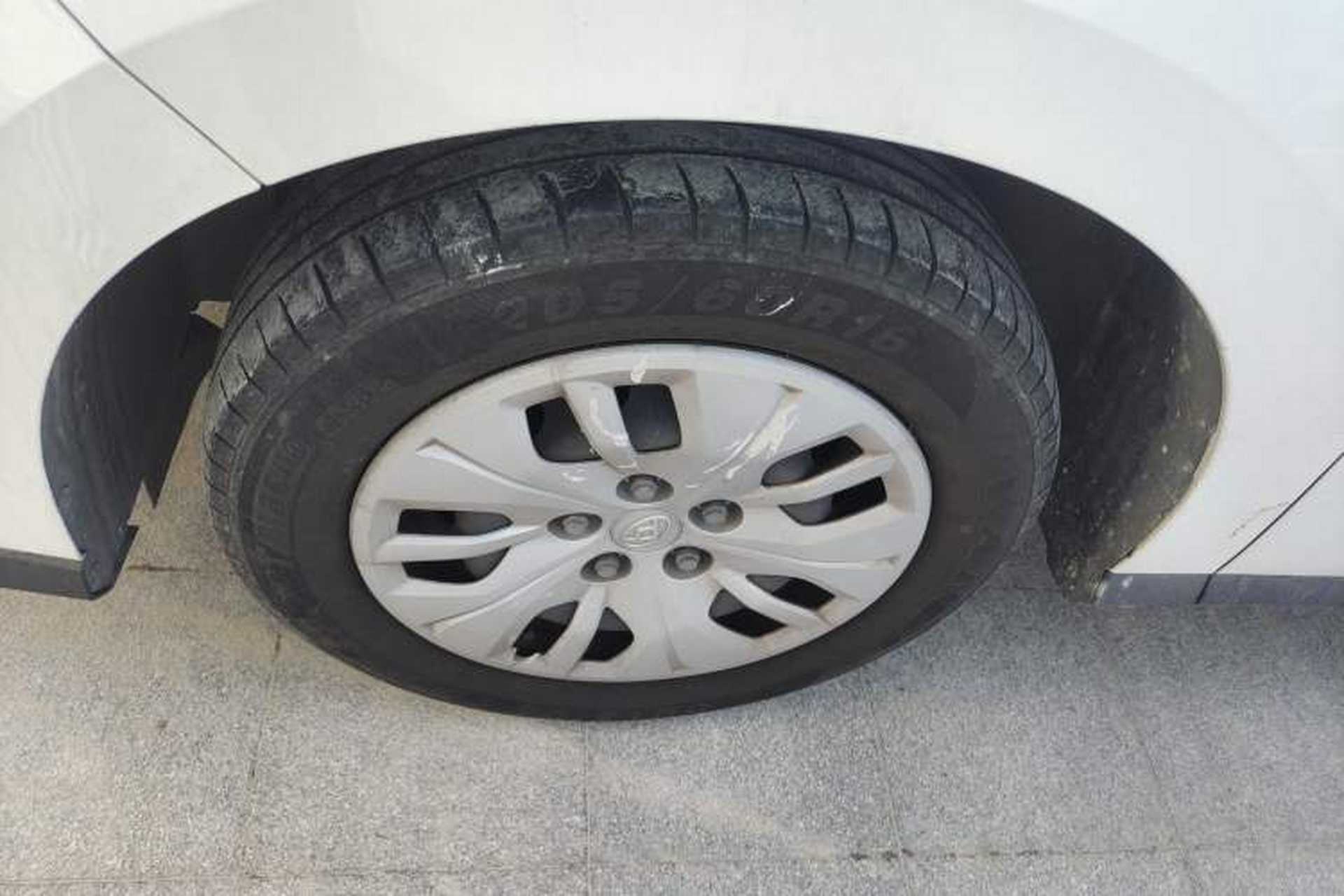 Used SAIC MAXUS Dajia 5 2022 430 km Elite Version 7-Seater Exterior 4