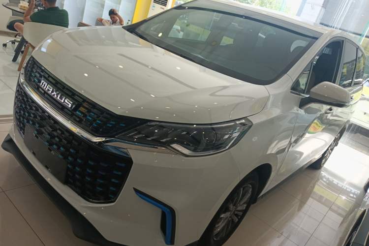 Used SAIC MAXUS Dajia 5 2022 430 km Elite Version 7-Seater Left Side