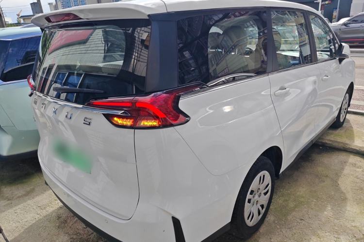 Used SAIC MAXUS Dajia 5 2022 430 km Elite Version 7-Seater Rear Right 45 Deg