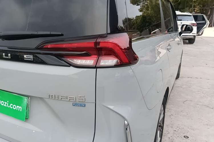 Used SAIC MAXUS Dajia 5 2024 Restyled 1.3T Plug-in Enjoyment Version 7 Seats Right Rear Taillight