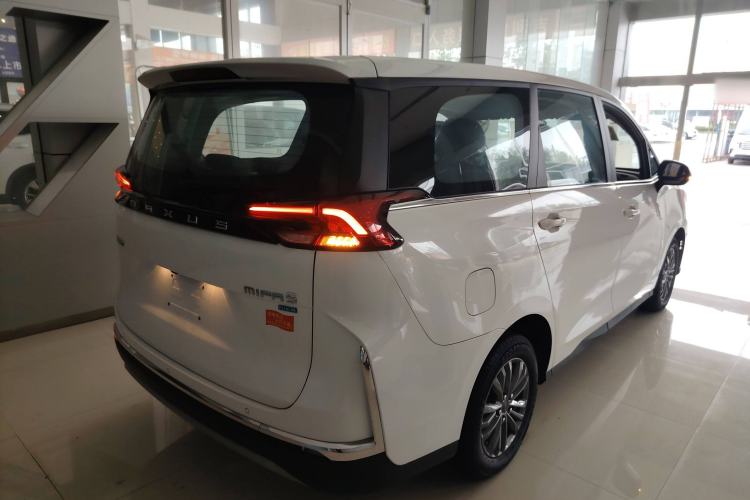 Used SAIC MAXUS Dajia 5 2024 1.3T PLUG-IN Enjoyment Edition 7-Seater Rear Right 45 Deg