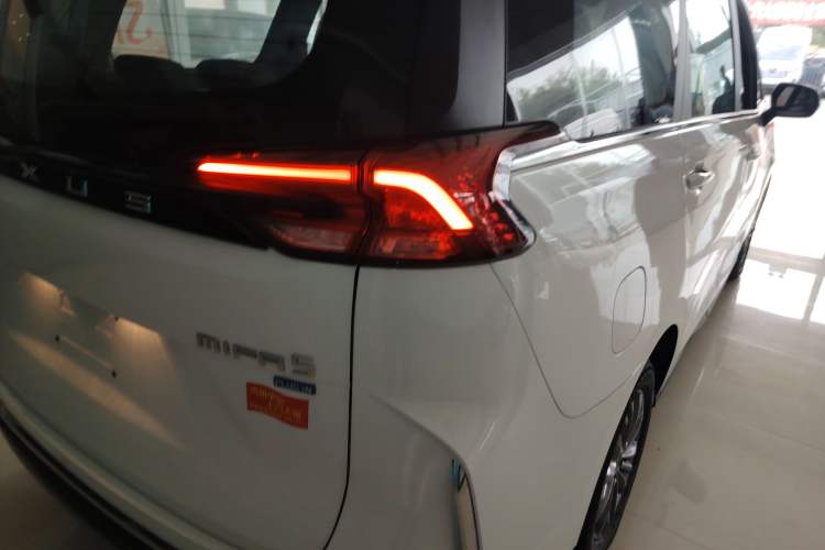 Used SAIC MAXUS Dajia 5 2024 1.3T PLUG-IN Enjoyment Edition 7-Seater Right Rear Taillight