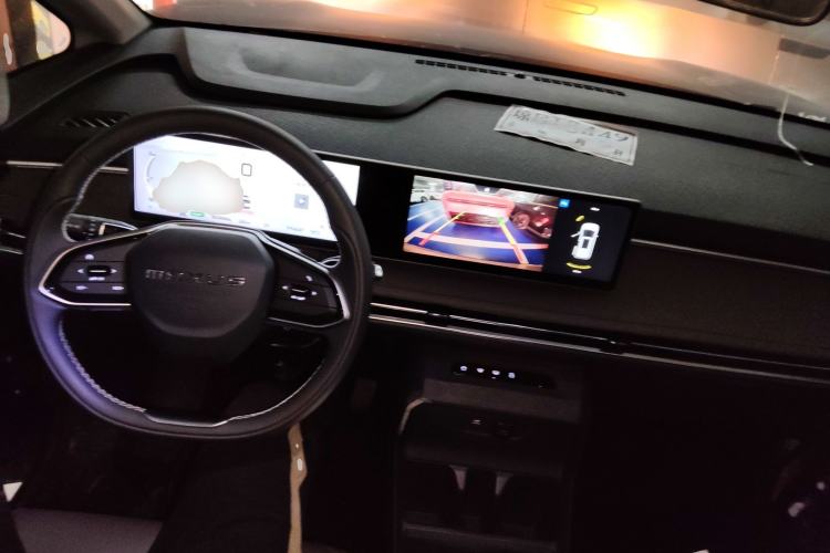 Used SAIC MAXUS Dajia 7 2024 Revised Version Super Hybrid Long-Range Edition Enjoyment Version Center Console