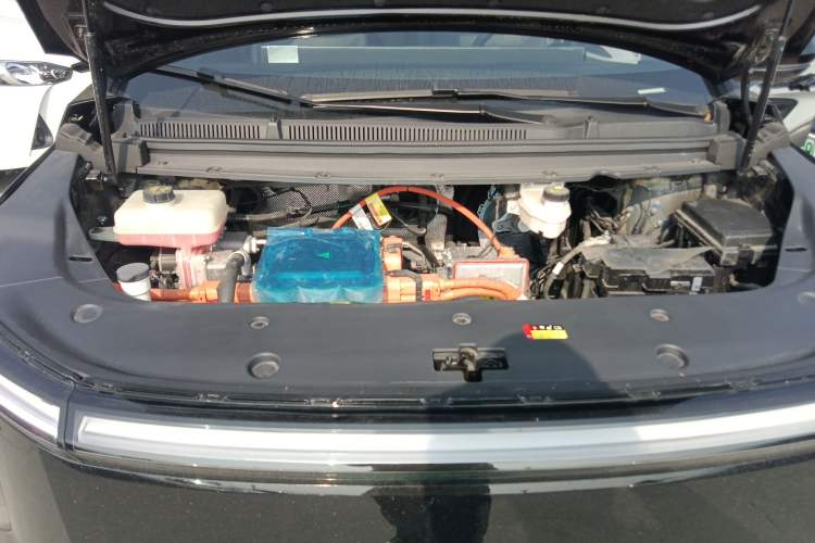 Used SAIC MAXUS Dajia 7 2024 605 km Extended-Range Forest Version Engine Bay