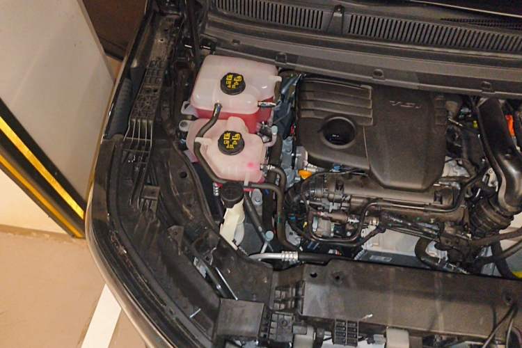 Used SAIC MAXUS Dajia 7 2024 Super Hybrid Ultra-Long Range Enjoyment Edition Engine Bay Right