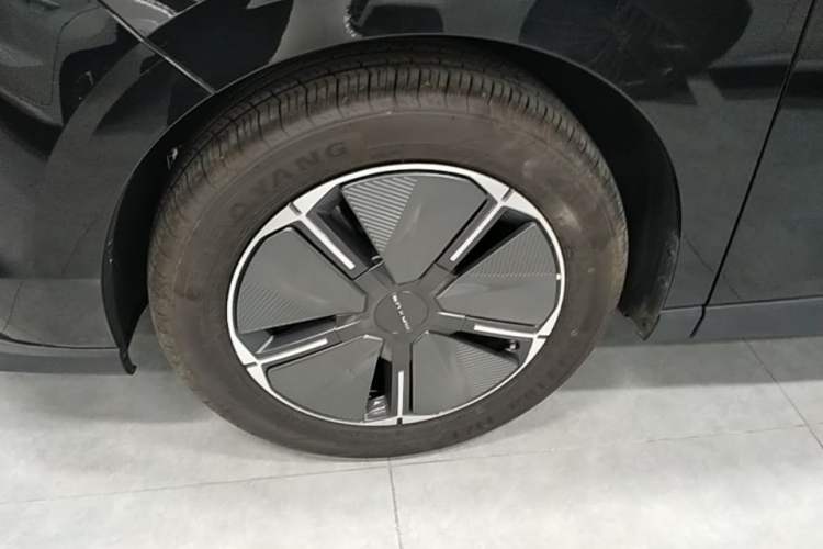 Used SAIC MAXUS Dajia 7 2024 Revised Version Super Hybrid Long-Range Edition Enjoyment Version Exterior 4