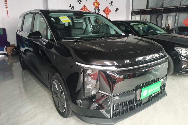 Used SAIC MAXUS Dajia 7 2024 Revised Version Super Hybrid Long-Range Edition Enjoyment Version Front Right 45 Deg