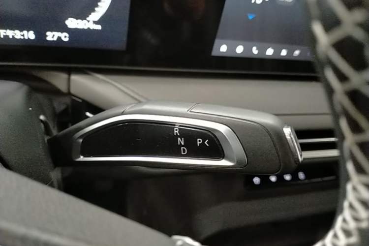 Used SAIC MAXUS Dajia 7 2024 Revised Version Super Hybrid Long-Range Edition Enjoyment Version Gear Lever