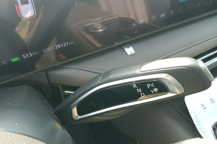 Used SAIC MAXUS Dajia 7 2024 605 km Extended-Range Forest Version Gear Lever