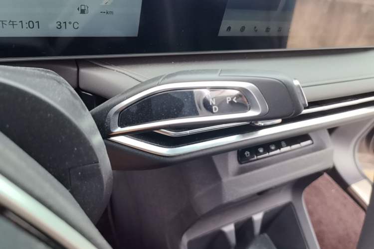 Used SAIC MAXUS Dajia 7 2024 Revised Version Super Hybrid Long-Range Edition Enjoyment Version Gear Lever