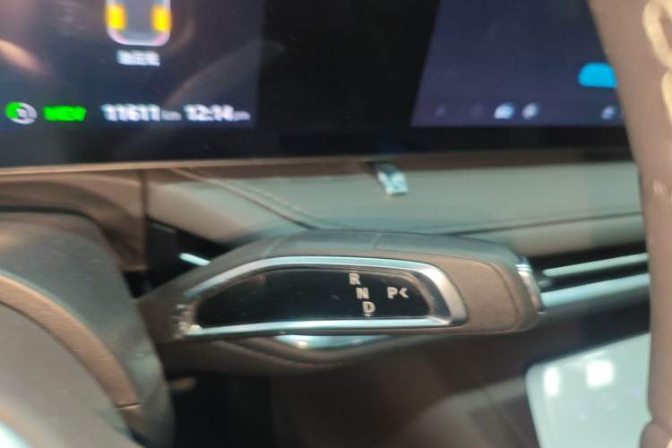 Used SAIC MAXUS Dajia 7 2024 Super Hybrid Ultra-Long Range Edition – Premium Version Gear Lever
